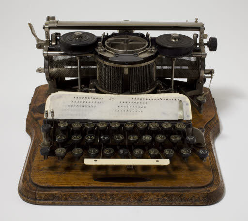 Bulgarian Keyboard Typewriter - Typewriter