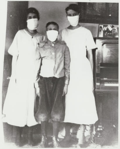 Maty, Ken and Letha Knoll at their home in Spokane during the 1918-1919 influenza epidemic - Photograph