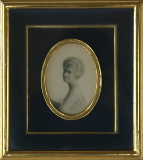 Photograph of Mrs. F. Lewis Clark - Photograph