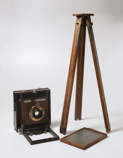 Large Format Folding Camera or Field Camera - Camera, Folding