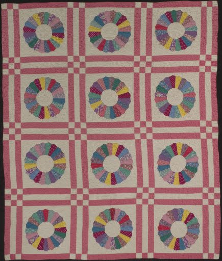 Dresden Plate quilt - Quilt