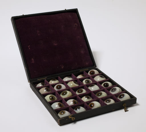 Case of Artificial Eyes - Prosthesis