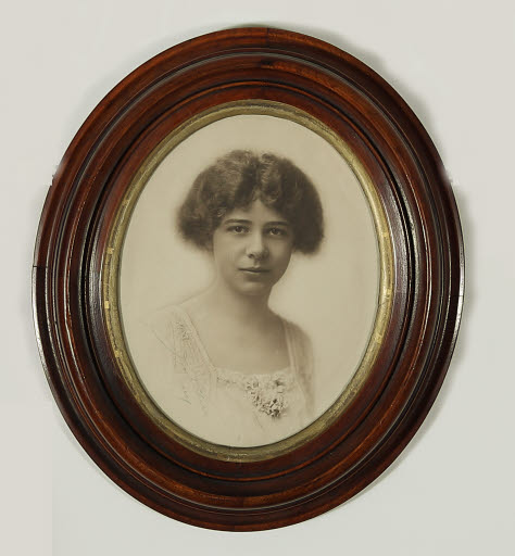 Photographic Portrait of Helen Campbell - Photograph; Portrait