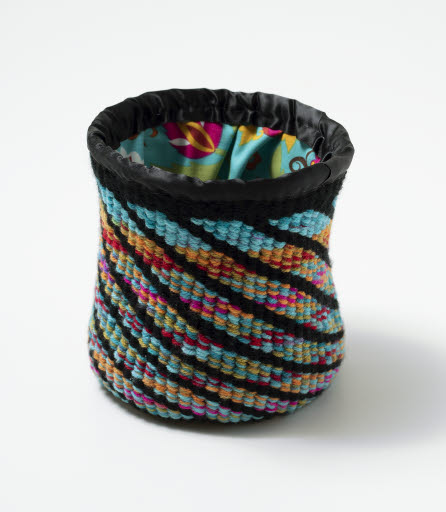 St'us (candy) Cylinder Bag - Basket